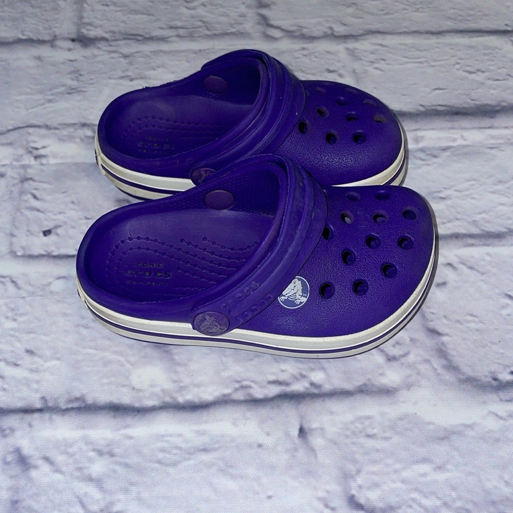 Crocs Clogs - Size 5c. Purple